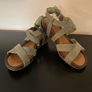Teva Wedge Sandals Sz 8